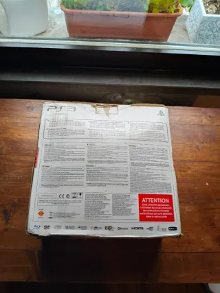 PS3 Slim 160GB con Controller e Giochi