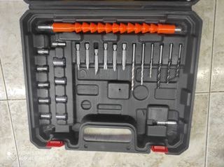 Taladro a batería con maletín y accesorios