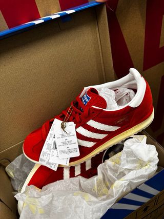 Adidas SL72 Talla 44 2/3 Rojas Blancas Nuevas