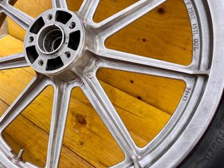 Rueda / llanta Delantera 19” Harley Davidson