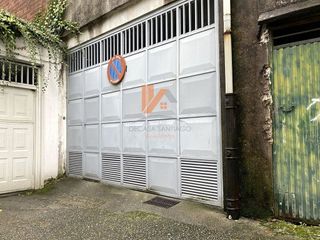 Garaje en alquiler en Ensanche - Sar en Santiago de Compostela