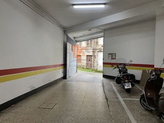 Garaje en alquiler en Ensanche - Sar en Santiago de Compostela