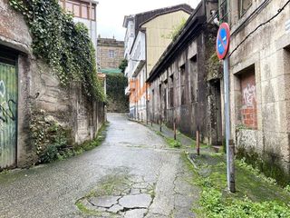 Garaje en alquiler en Ensanche - Sar en Santiago de Compostela