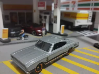 Matchbox 1966 Dodge Charger Plata