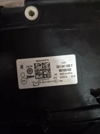 Faro Delantero Derecho VW Polo VI