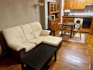 Piso en alquiler en Centro en Gijón