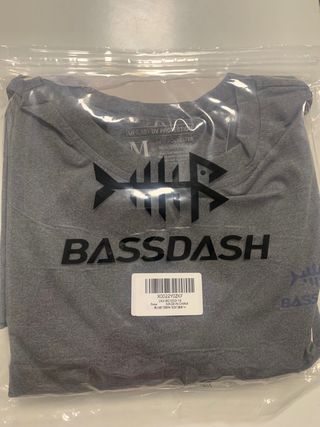Camiseta Bassdash gris talla M