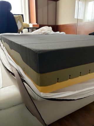 Colchón de doble plaza y canapé con almacenamiento