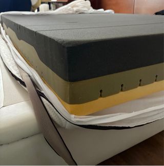 Colchón de doble plaza y canapé con almacenamiento