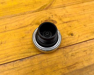 Tapón depósito Harley Davidson cromado