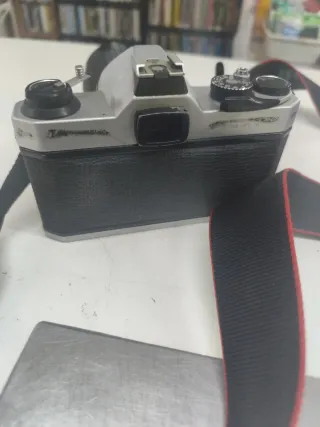 Cámara Pentax K1000