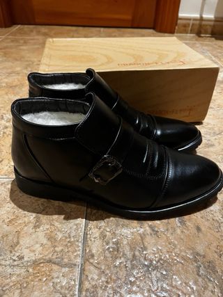 Botines Zapatos negros con hebilla
