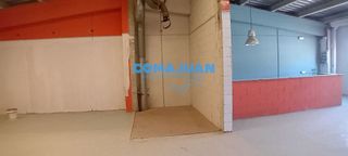 Nave industrial en alquiler en Argentona