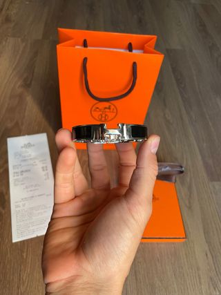 Pulsera Hermès click H negra y Plateada