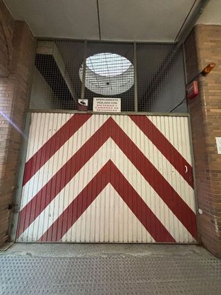 Garaje en alquiler en Nueva Andalucía en Almería