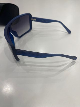 Occhiali da sole Guess blu