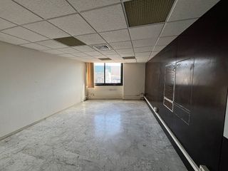 Oficina en venta en Almeda - El Corte Inglés en Cornellà de Llobregat