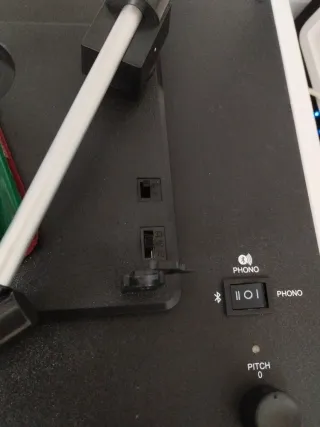 Tocadiscos The Beatles Anthology en caja vea fotos