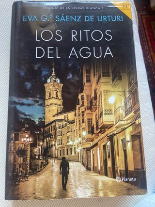 El silencio de la ciudad blanca: Trilogia de la...