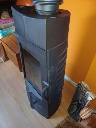 Estufa de leña Invicta Chamane 10
