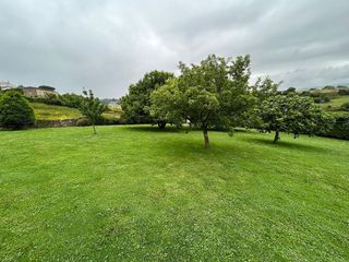 Terreno en venta en Castropol