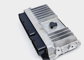 896610zs10 centralita motor uce toyota 5071464