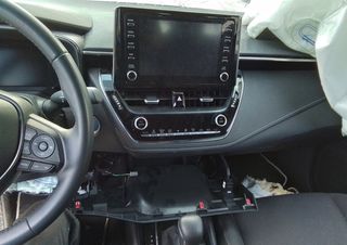 896610zs10 centralita motor uce toyota 5071464