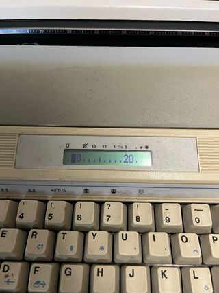 Máquina de escribir Gispert TW91