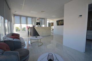 Local comercial en alquiler en Ciudad Quesada en Rojales