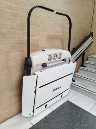 Oficina en alquiler en La Buhaira en Sevilla