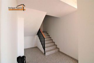 Oficina en alquiler en San Roque - Ronda norte en Badajoz