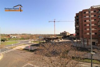 Oficina en alquiler en San Roque - Ronda norte en Badajoz