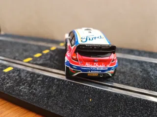 Scalextric Carrera GO Ford Fiesta 1/43