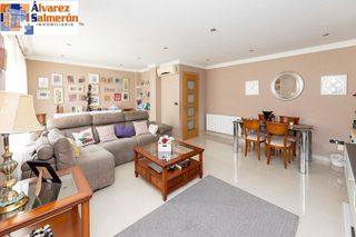 Chalet en venta en Huétor Vega