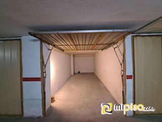 Garaje en venta en Santoña