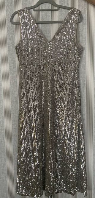 Vestido de fiesta plateado lentejuelas