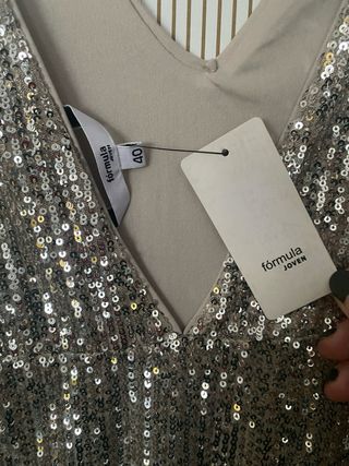 Vestido de fiesta plateado lentejuelas