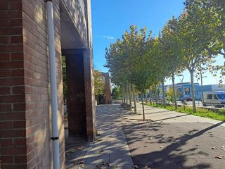 Local comercial en alquiler en Les Comes en Igualada