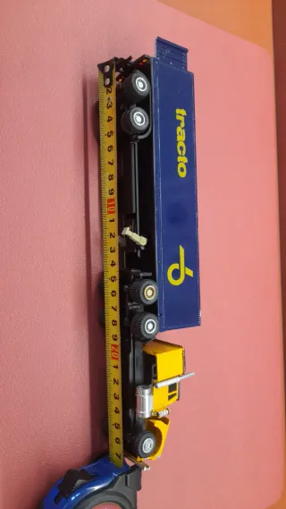 Camion Tracto Diecast Giallo e Blu