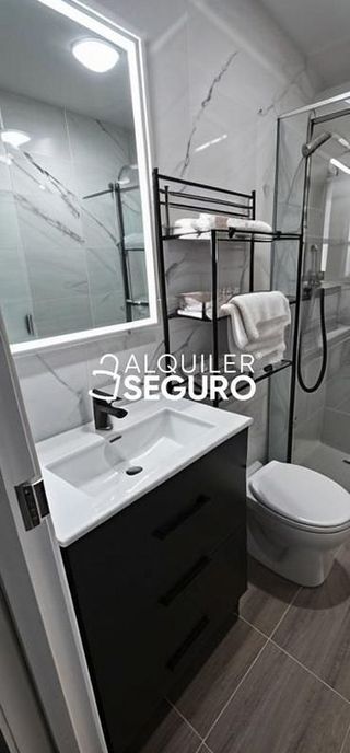 Piso en alquiler en El Llano en Gijón