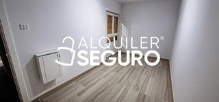 Piso en alquiler en El Llano en Gijón