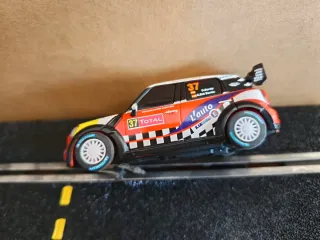 Scalextric Carrera GO! Mini Cooper 1/43