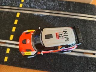 Scalextric Carrera GO! Mini Cooper 1/43