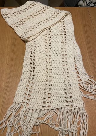 Sciarpa fatta a mano color panna