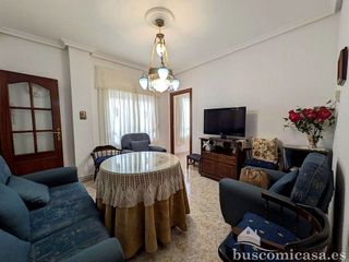 Piso en venta en Linares