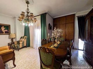 Piso en venta en Linares