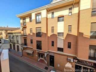 Piso en venta en Linares