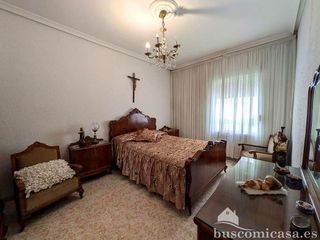 Piso en venta en Linares