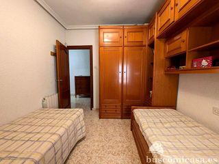 Piso en venta en Linares