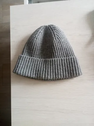 Berretto grigio per bambini